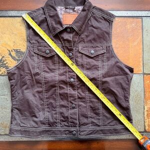 Outback trading company woman’s xl rodeo western  costal cowgirl vest brown
